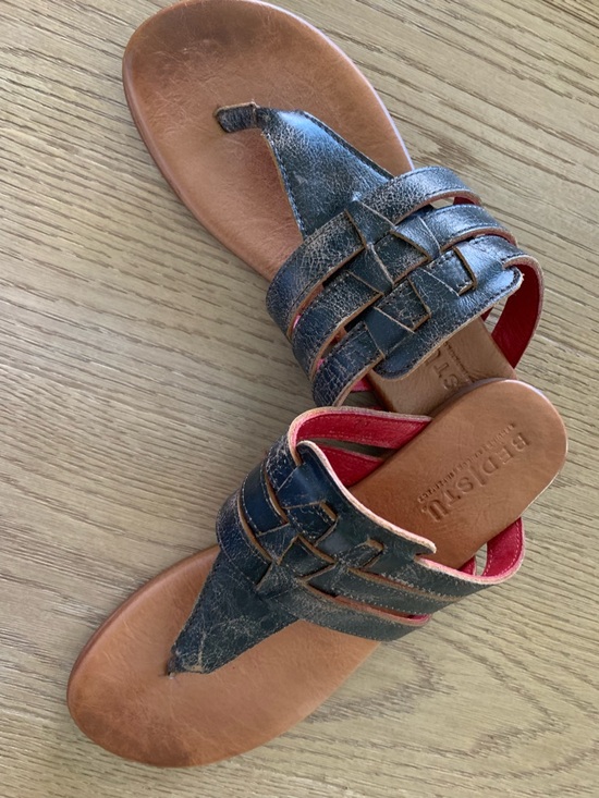 Shoes - BED STU Rustic Black Sandal Size 7